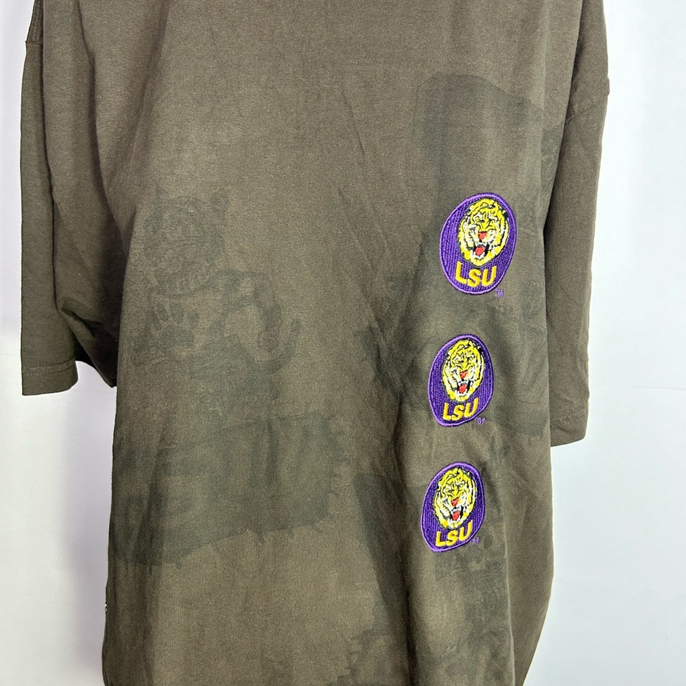 Travis Scott Mitchell & Ness LSU Graphic T-Shirt